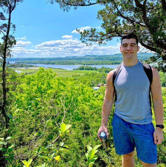 Meet your Posher, Grant - Picture 1 of 1